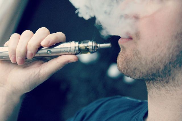  E Cigarettes During Pregnancy Causes Damage to Babys Health   Australia Network News